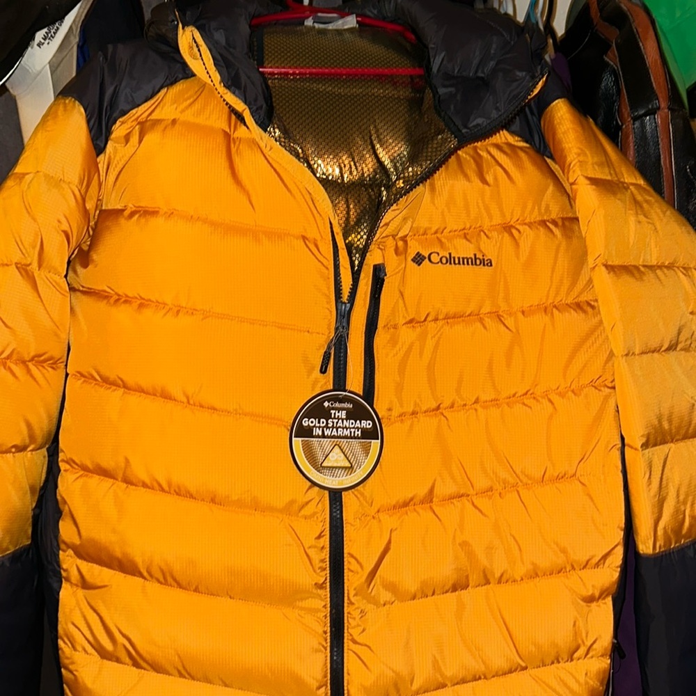 Columbia hooded jacket